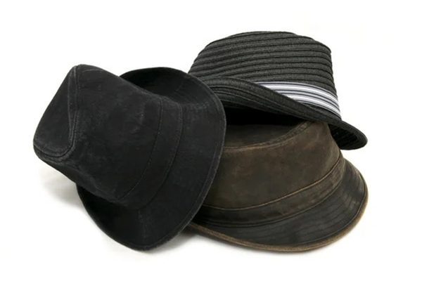 Structured Hats vs. Unstructured Hats: Finding Your Ideal Style
