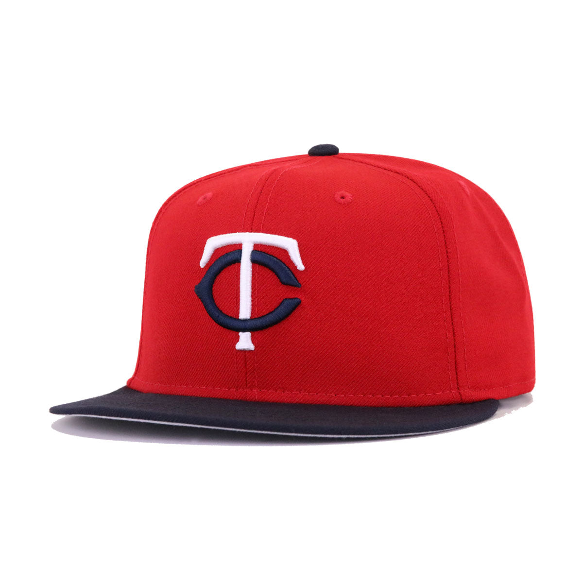 Cincinnati Reds Hat Fitted 7 1/4 White Red Brim MLB American Needle
