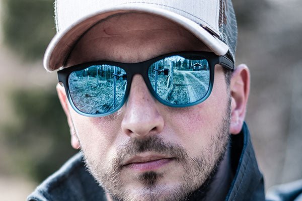 A-Man's-Guide-To-Pairing-Hats-With-Glasses-Featured