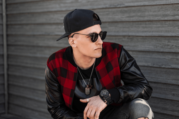 How To Wear A Hat With Medium Hair For Guys