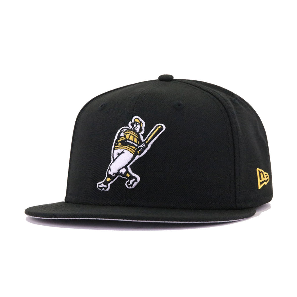 Milwaukee Brewers Black Beer Barrel Man New Era 59Fifty Fitted